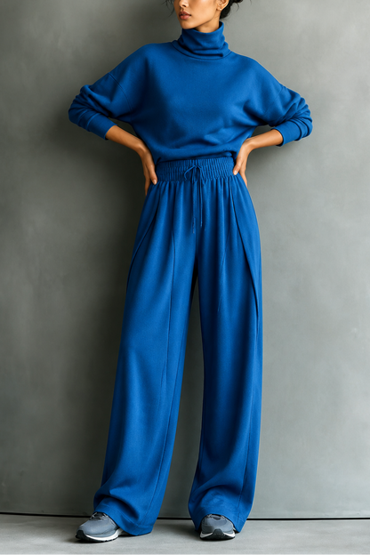 Turtleneck two-piece set in blue