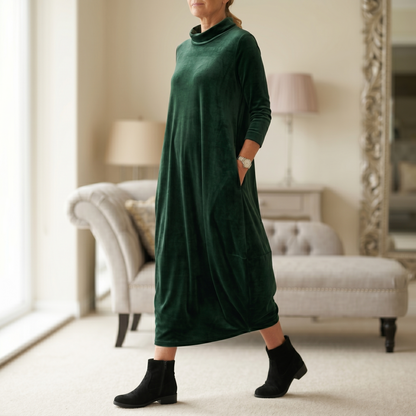 Phyllis relaxed midi dress with pockets, front view