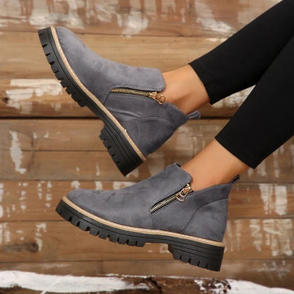 Women's Svea lug sole ankle boots in Gray