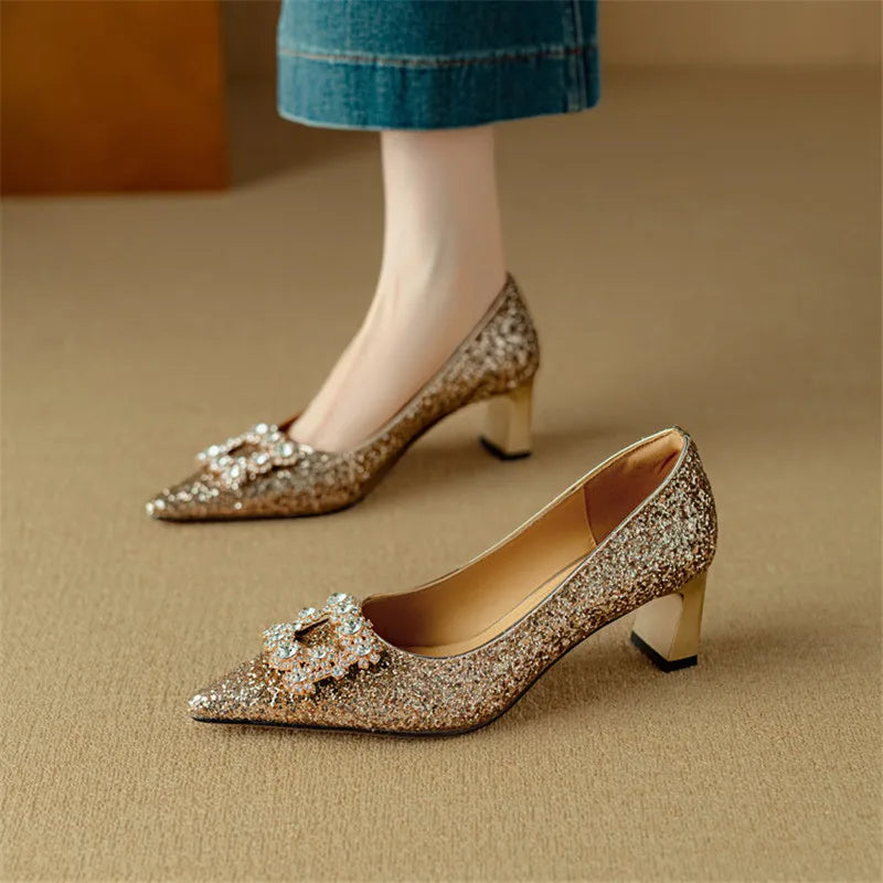 Metallic mid heel pumps, view 4